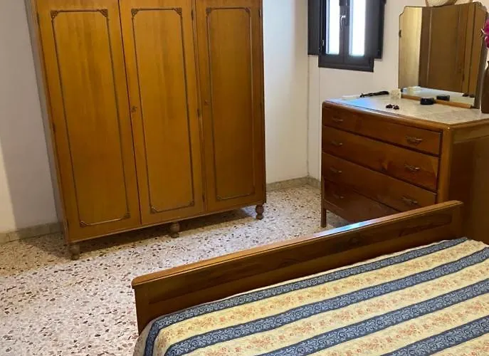 Casa Vista Mare Feriehus