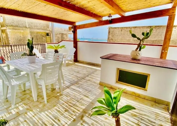 Casa Vista Mare Feriehus